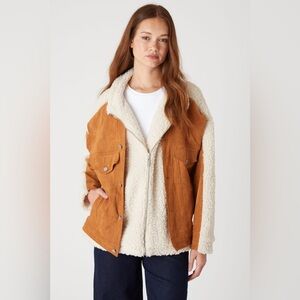 BLANKNYC Catch Me Outside Trucker Jacket Size Small Cream Caramel